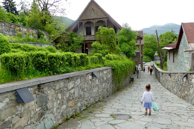 Group Tour: Dilijan, Lake Parz, Makaravank Monastery, winery - Comfort, timing, and group size: how to enjoy it smoothly