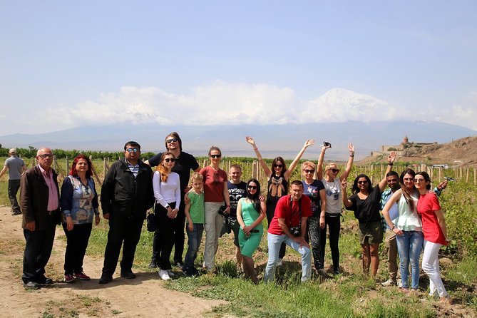Group Tour: Shaki waterfall, Tatev monastery & ropeway, Hin Areni winery - Stop 2: Shaki Waterfall near Sisian