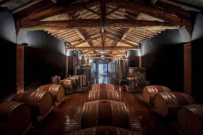 Guided Winery Tour and Wine Tasting in Siena - Should you book this guided wine tasting at La Lastra?