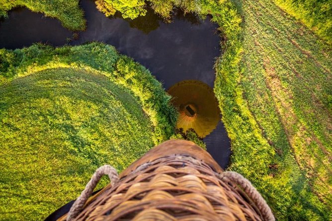 Hot Air Balloon Flight Brisbane with Vineyard Breakfast - Price and value: is $355.04 per person fair?