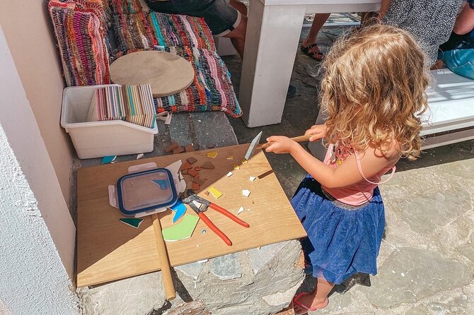 Karpathos Creative Workshop for Mosaic in the vineyard - The Setting: Covered Patio Views and a Cozy Teaching Pace