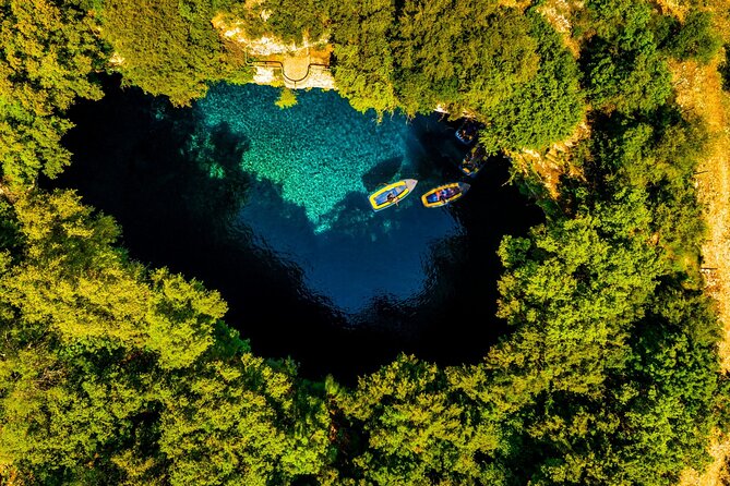 Kefalonia Highlights: Robola Winery, Melissani Lake & Fiscardo - Quick Takeaways Before You Go