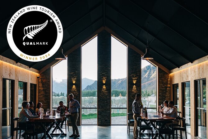 Kinross Winery: Classic Central Otago Wine Tasting Experience - The setting at Kinross: Cellar Door + Cottages vibe
