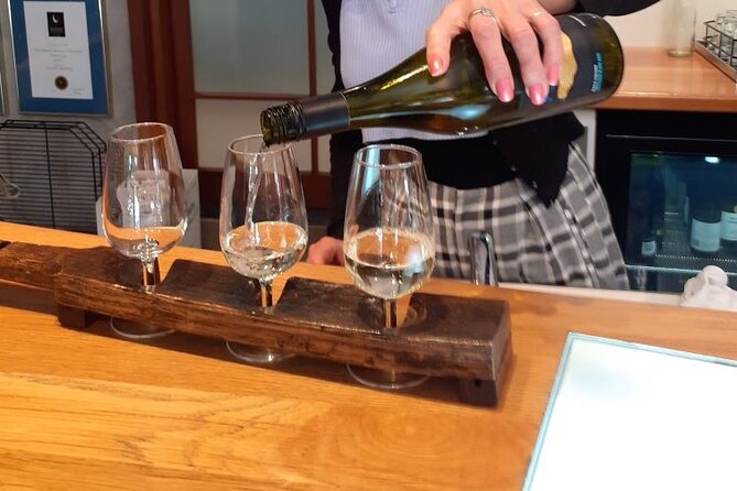 Kumeu Winery Boutique Tour with Gourmet Lunch from Auckland - Westbrook Winery lunch by the lily pond views