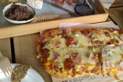 Kumeu Winery Boutique Tour with Gourmet Lunch from Auckland - Soljans Estate Winery: a clean start to Kumeu