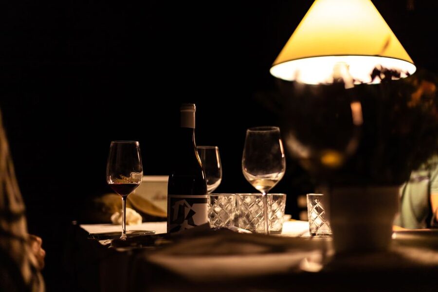 Lagoa: 2.5-Hour Vineyard Dinner with Winetasting - Under the olive tree or inside the vintage olive press: the setting choices