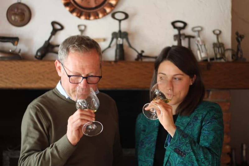 Lake Garda: Winery Tour & Wine Tasting with Local Delicacies - Pairing the Wines: Bruschetta, Salami, and Olive Oil