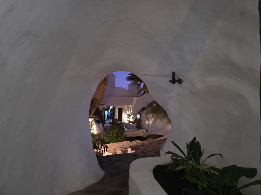 Lanzarote: Evening Tapas, Winery & Lagomar Experience - Price Value: What $81 Really Buys and Where Your Money Goes