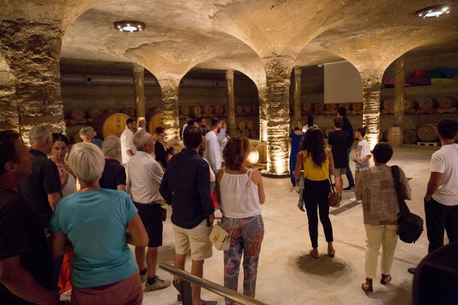 LIPARI WINERY - SUNSET WINE TASTING - The Malvasia delle Lipari DOC sweet note