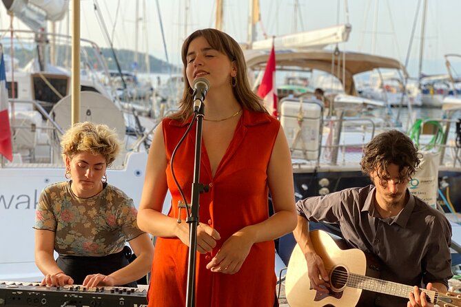 Live Jazz Music and Local Stories in the Heart of Corfu - Walking through the Old Fortress: the part that catches people off guard