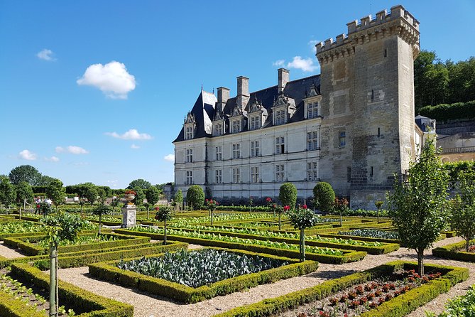 Loire Valley from Amboise : Azay le Rideau, Villandry, 2 Wineries - Starting in Amboise, Then Letting Someone Else Drive the Loop