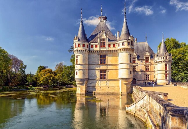 Loire Valley from Tours : Azay-le-Rideau, Villandry, 2 Wineries - Key Points You’ll Appreciate