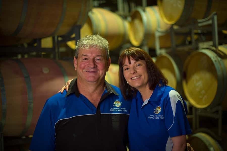 Margaret River: Winery Tour with Lunch and Brewery Visit - Barrel tasting and the “how wine changes” moment