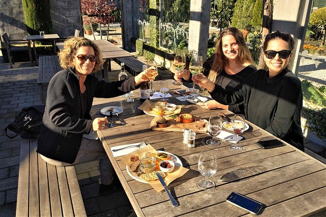 Marlborough Winery Tour - A Day of Cuisine & Wine 6hrs - How the Guide Helps You Taste Like a Pro