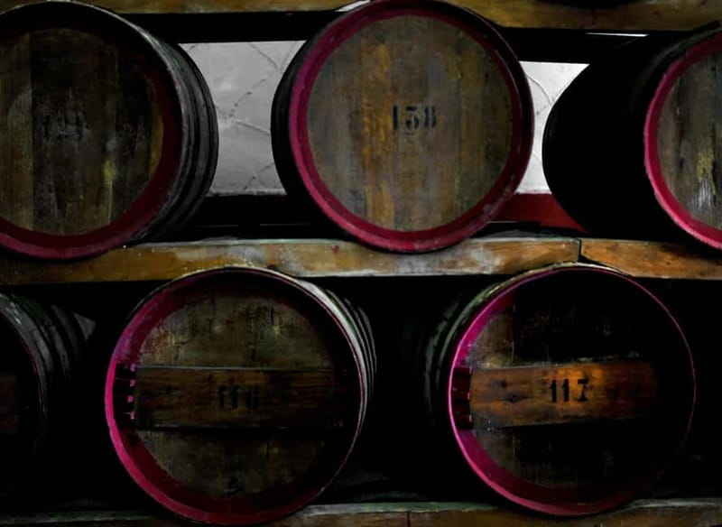 Marsala: Historic winery tour with wine tasting - Courtyard First: Tuff Walls and the Marble Marks of Old Wagon Days