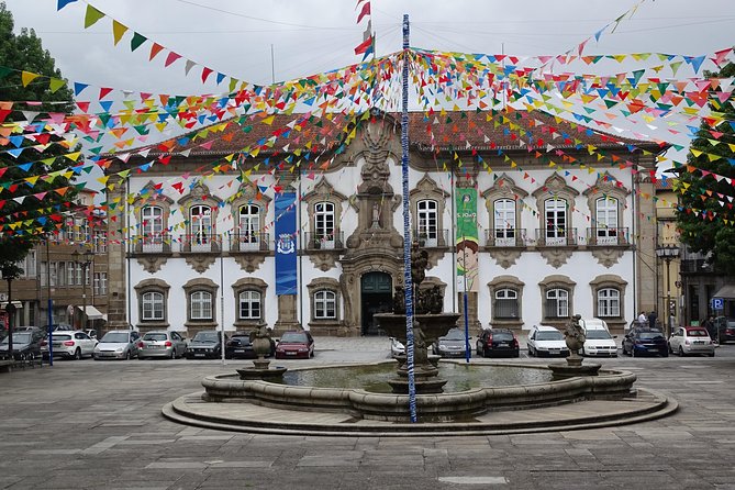 Minho Tour small group, Braga, Ponte de Lima, Viana, Vinho Verde Winery & Lunch - Price and what you actually get for $192.24
