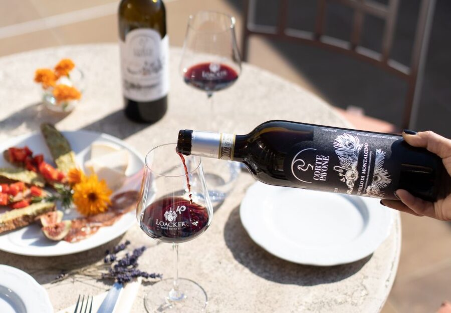 Montalcino: Guided Winery Tour & Gourmet Food Tasting - The guided tasting: 6 wines in 3 flights, paired to teach your palate