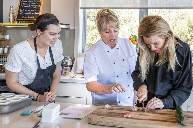 Montalto Vineyard: Mornington Peninsula Discovery Wine Tasting and Lunch - Seasonal Lunch in the Alfresco Piazza (Shared, Relaxed, and Actually Good)