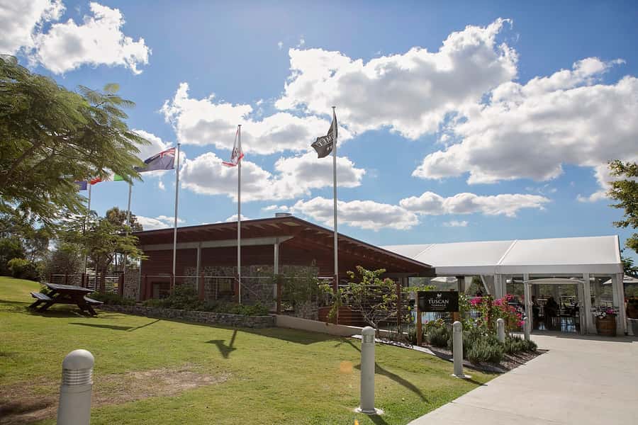Mount Cotton: Sirromet Winery Tour with Tasting and Lunch - Should you book the Sirromet Mount Cotton tour and lunch?