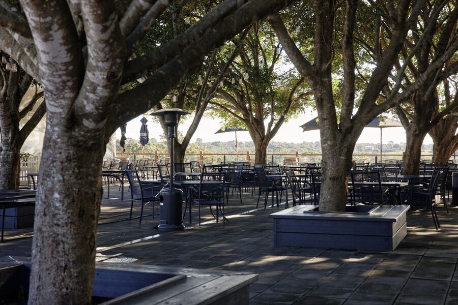 Mount Cotton: Winery Tour & Tasting with 3-Course Lunch - The Tuscan Terrace lunch: 3 courses plus matching wine