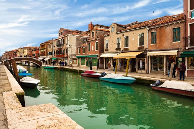 Murano Burano Islands Boat Tour Glass Factory & St Erasmo Winery - Key things to know before you go
