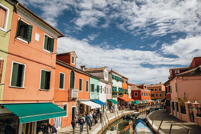 Murano Burano Islands Boat Tour Glass Factory & St Erasmo Winery - Back in Venice: where the tour leaves you and why it matters