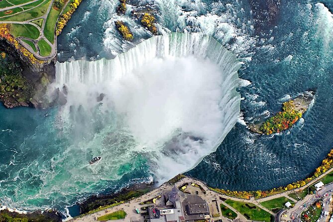 Niagara Falls Day Tour from Toronto Includes Boat Tour and Winery - Niagara-on-the-Lake in One Hour: Charm on a Tight Timer