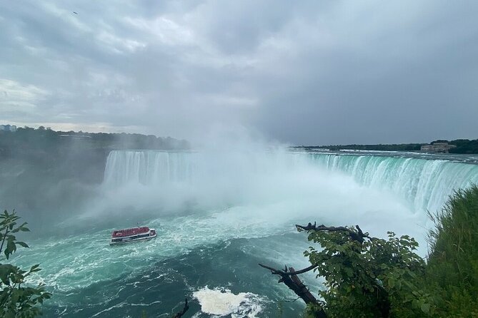Niagara Falls Day Tour Includes Boat Cruise, Winery Stop & Lunch - Table Rock Welcome Centre: Mist, Photos, and the Best Free Hour at the Falls