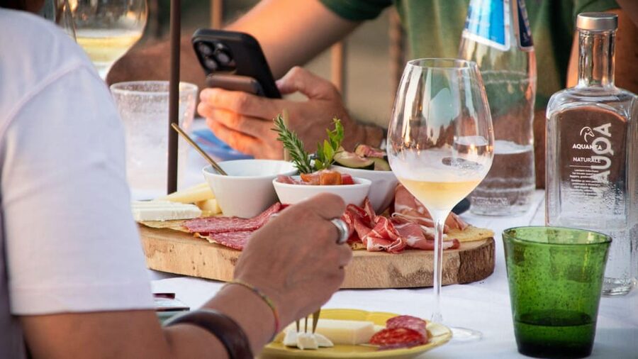 Palau: wine tasting in a Gallura winery - Palau’s Gallura Winery Tasting: what makes it feel special