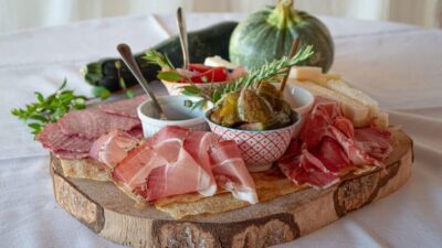 Palau: wine tasting in a Gallura winery - The 2-hour flow: vineyard walk, then a structured tasting