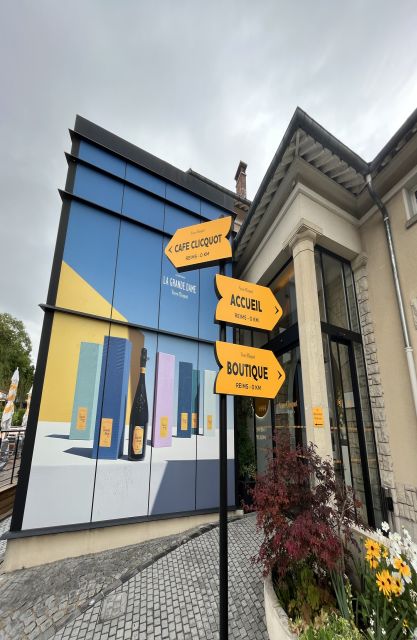 Paris: Private Epernay Trip with Champagne Vineyard Tastings - Marne photo stop: quick views, then back to the plan