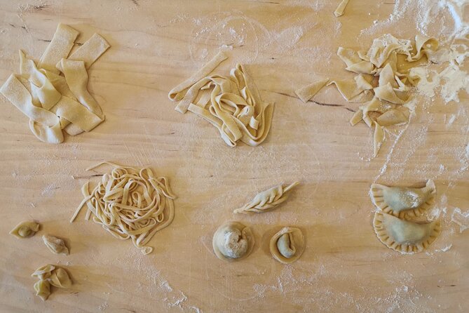 Pasta Masterclass and Wine Tour in the Minardi Vineyard - Minardi’s Vineyard and Farmhouse: Why the Setting Matters