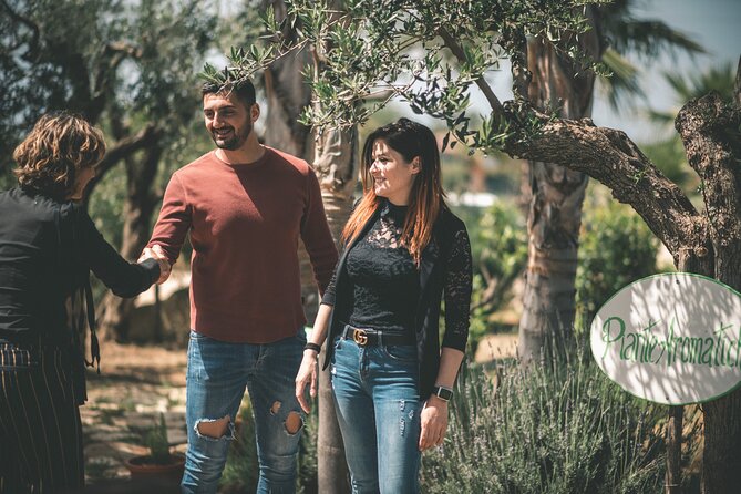 Picnic on the lawn -aromatic garden and winery - The aromatic plant garden and your bouquet moment