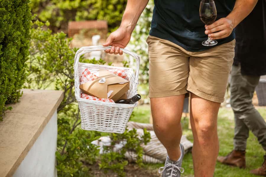 Pokolbin: Picnic & Wine Tasting at Audrey Wilkinson Vineyard - The premium tasting portion: how to choose your favorite