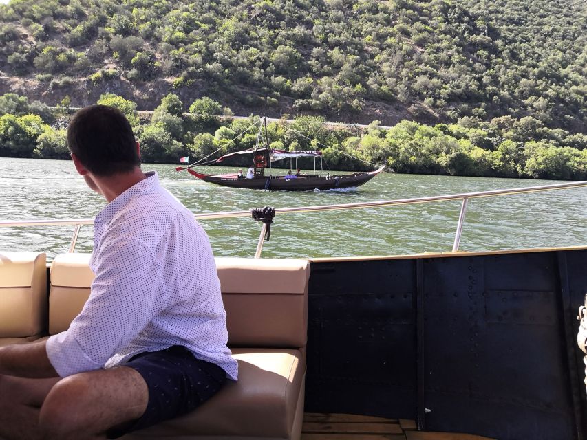 Porto: Douro Valley Private Grand Experience - Private - Traditional Lunch in the Douro: Food That Sets the Tone