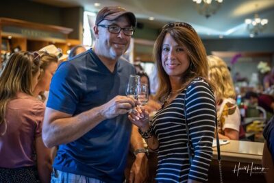 Private Customizable Niagara Winery Tour from Niagara Falls, NY - Border-crossing reality: passports/visas aren’t optional