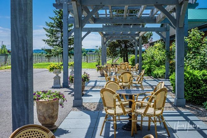 Private Customizable Wine-Tasting Adventure/Day Tour Niagara - What tastings and extra costs really look like