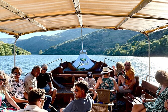 Private Douro Valley Winery Tour and River Cruise w/ Mercedes SUV - FAQ