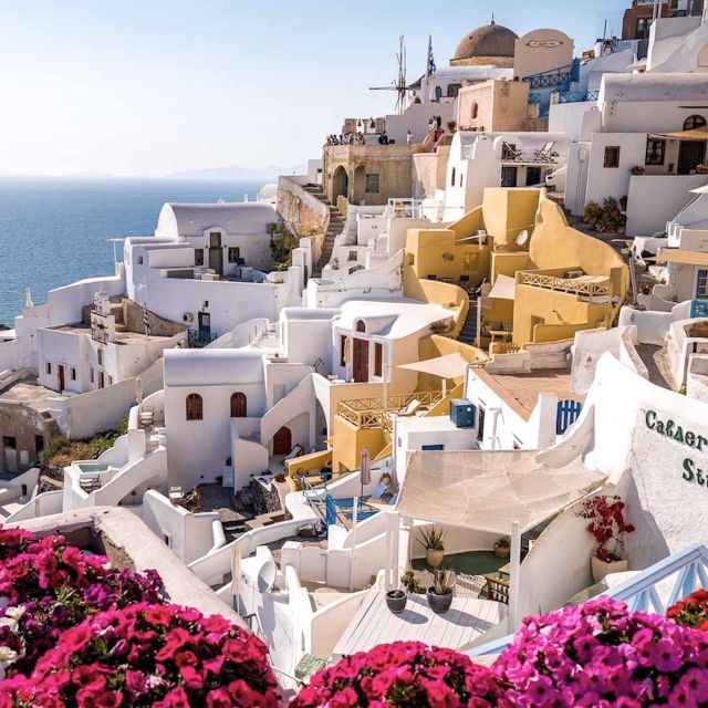Private Full-Day Tour with winery visit - Megalochori: Cycladic alleys and a slower pace