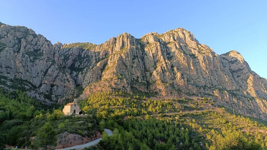 Private Montserrat Monastery with pickup + Winery or Caves - Montserrat Caves on weekend mornings: a natural show with a fitness check