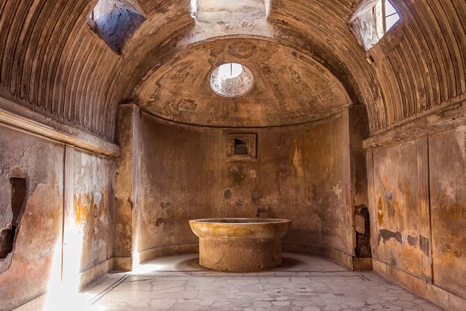 Private Pompeii Tour with Archaeologist & Winery on Mt Vesuvius - Should you book this Pompeii tour with Fabrizio and the Vesuvius winery?
