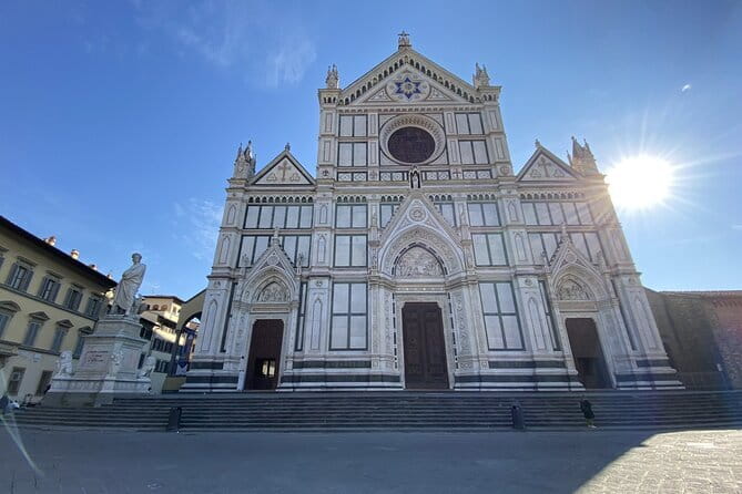 Private Self-Guided E-Bike Ride in Tuscany with Vineyard Visit - Piazzale Michelangelo: Your Panoramic Florence Pause