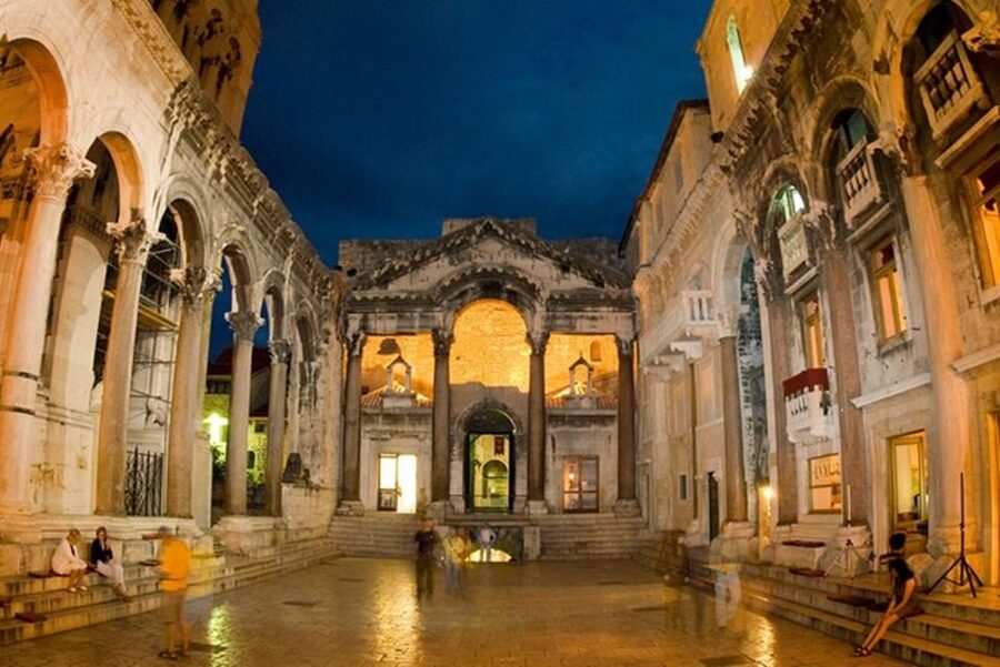 Private Split & Trogir Wine Tasting & Vineyard with Sea View - The undivided guide factor: why names matter here