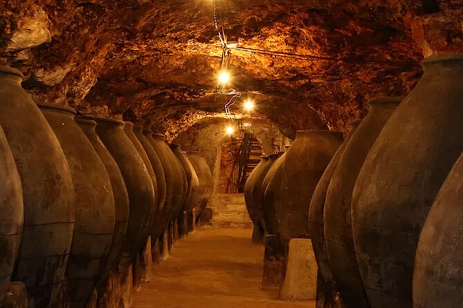 Private Tour & Lunch Of Underground Winery & Countryside Estate - Colmenar de Oreja Plaza Mayor: the town walk that sets the tone