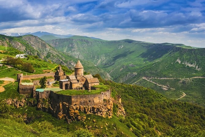Private Tour to Khor Virap, Areni Cave or Winery, Noravank & Tatev monastery - Why this private Syunik route is so satisfying from Yerevan