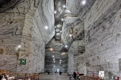 Private Tour to Salt Mine, Lunch at Winery and Dracula Grave - Unirea Salt Mine at Slănic Prahova: the scale is the point