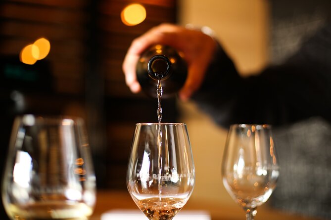 Private Vineyard Tour and Wine Tasting in Bandol - Bandol in about two hours: a private ride that keeps things easy