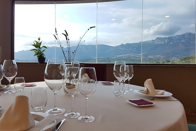 Rioja Wine Tour: Winery, Tasting & Lunch from San Sebastian - Small-group feel with max 15 travelers: what it changes