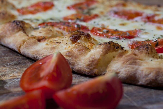 Rome: Wine Tour & Pizza Making Class in a Frascati's vineyard - 5 hours - Who this Frascati wine and pizza tour fits best