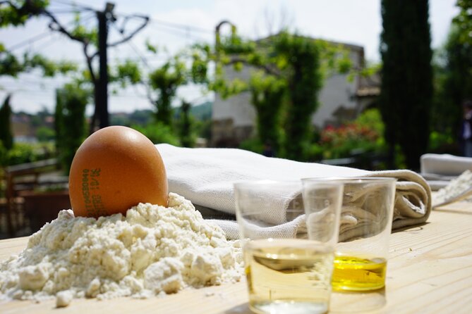Rome: Wine Tour & Pizza Making Class in a Frascati's vineyard - 5 hours - The winery visit: vineyards, cellars, and a winemaking story since 1712
